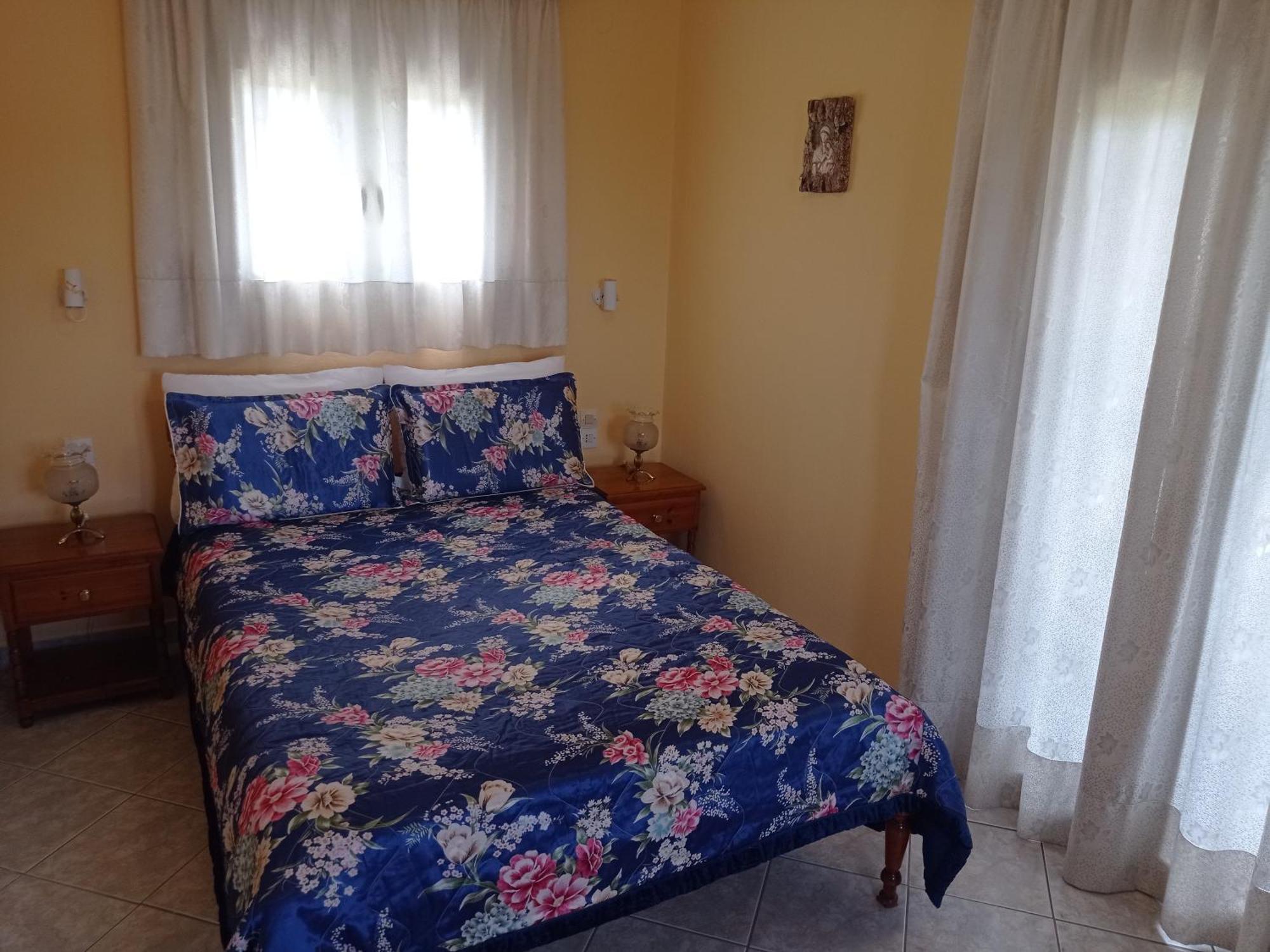 Alexandros Rooms & Studios Скопелос Екстериор снимка